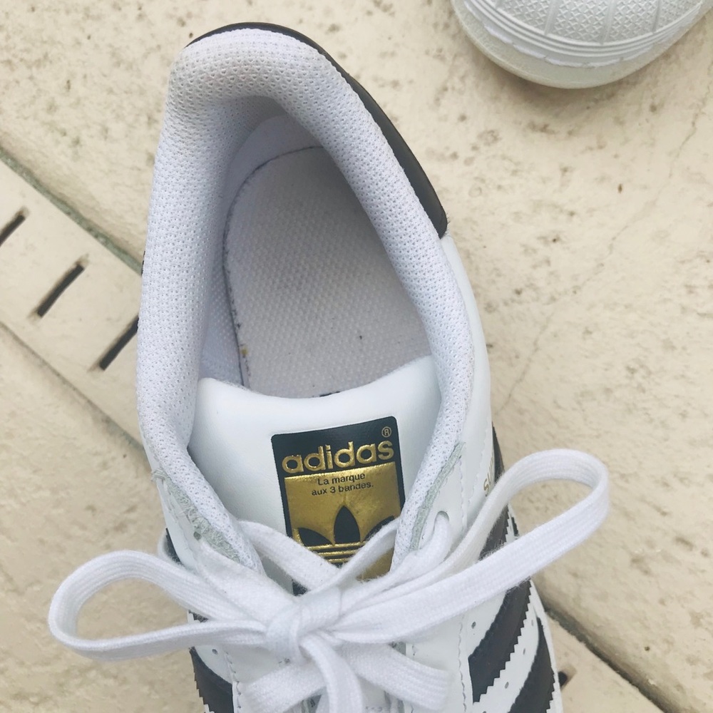 Adidas Superstar - Picture 3 of 4